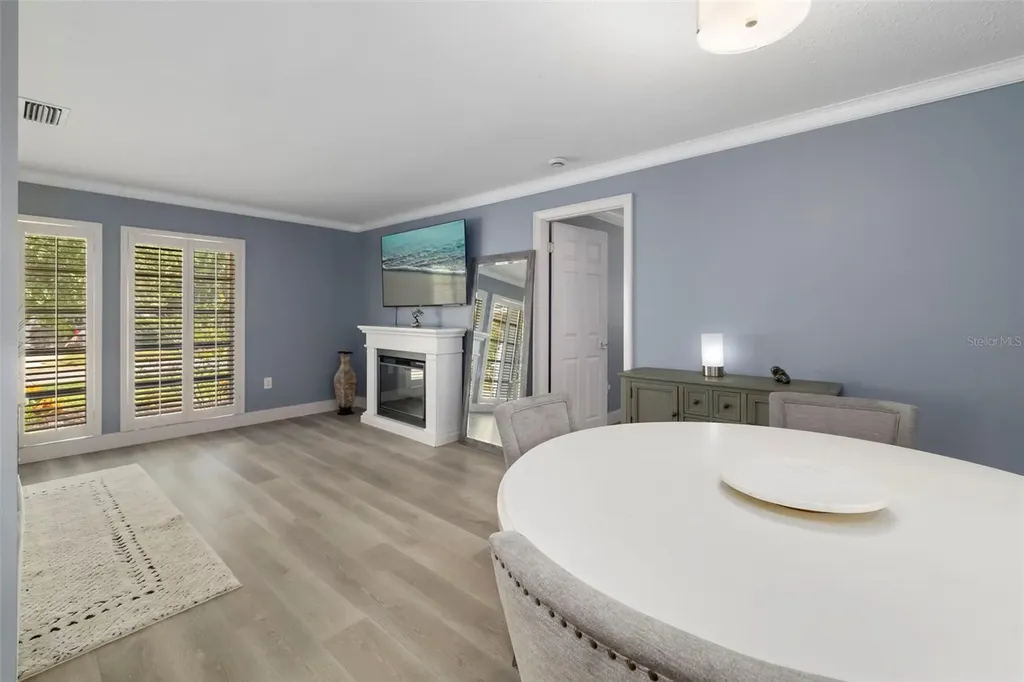 3304 Spring Mill Circle Sarasota FL 34239
