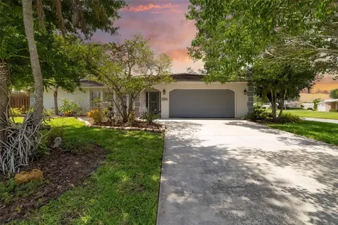 3304 Spring Mill Circle Sarasota FL 34239