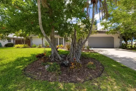 3304 Spring Mill Circle Sarasota FL 34239