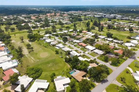 3304 Spring Mill Circle Sarasota FL 34239