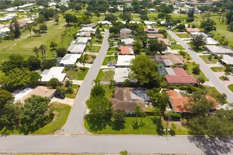 3304 Spring Mill Circle Sarasota FL 34239