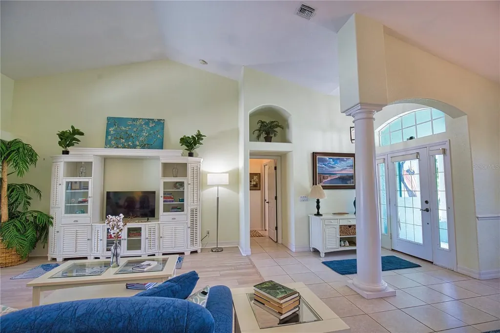 525 Rotonda Circle Rotonda West FL 33947