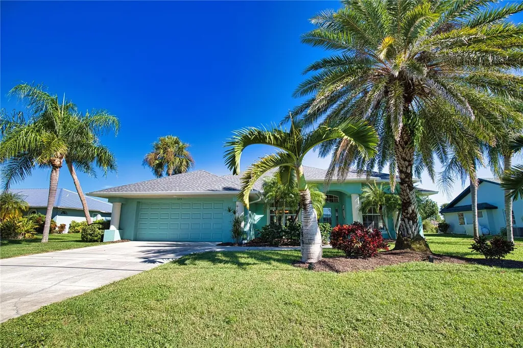 525 Rotonda Circle Rotonda West FL 33947
