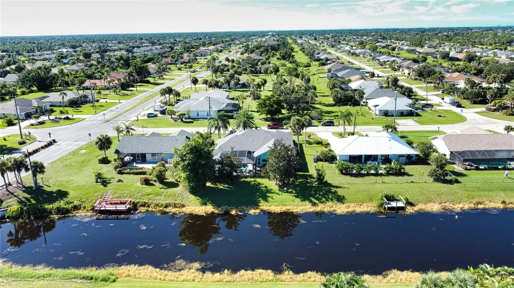 525 Rotonda Circle Rotonda West FL 33947
