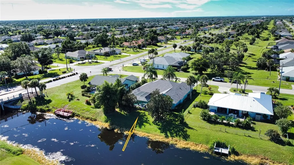 525 Rotonda Circle Rotonda West FL 33947