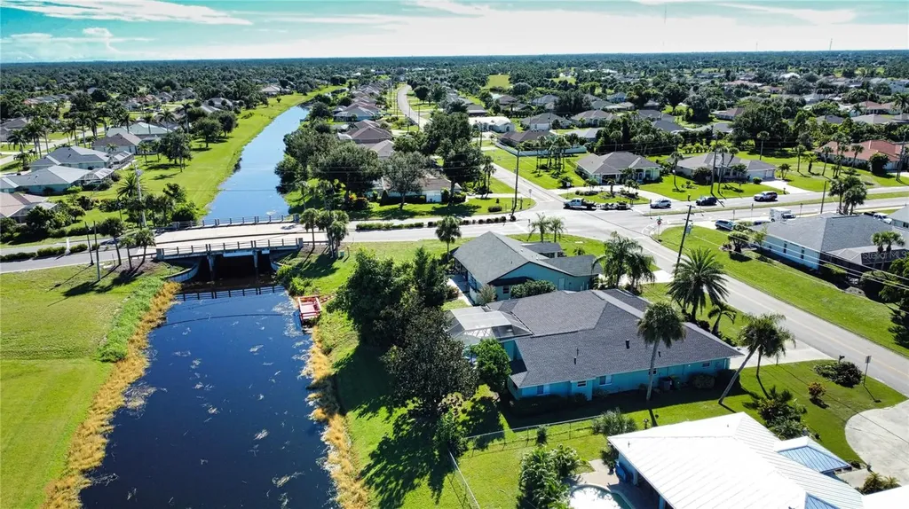 525 Rotonda Circle Rotonda West FL 33947