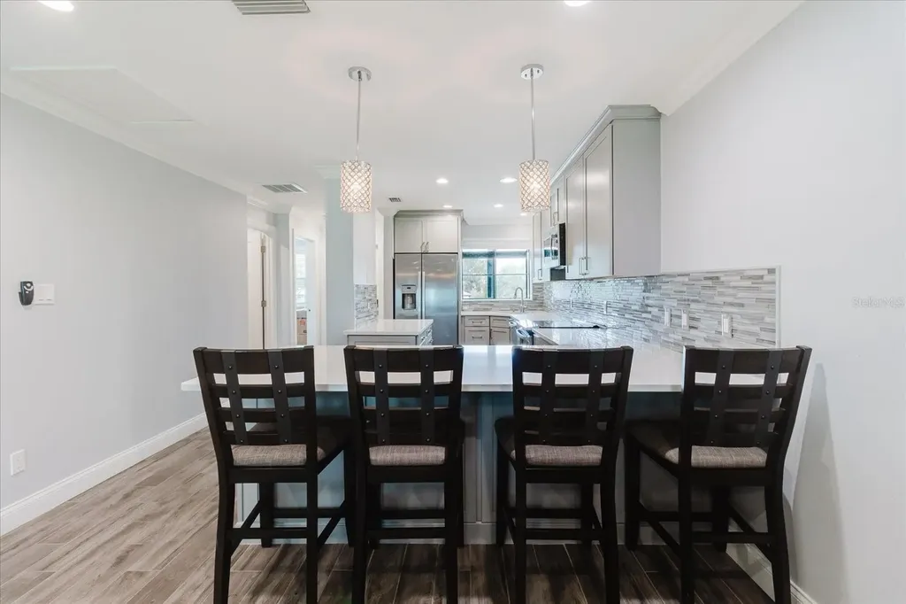 2073 Skimmer Court W Clearwater FL 33762