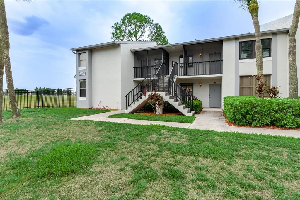 2073 Skimmer Court W Clearwater FL 33762