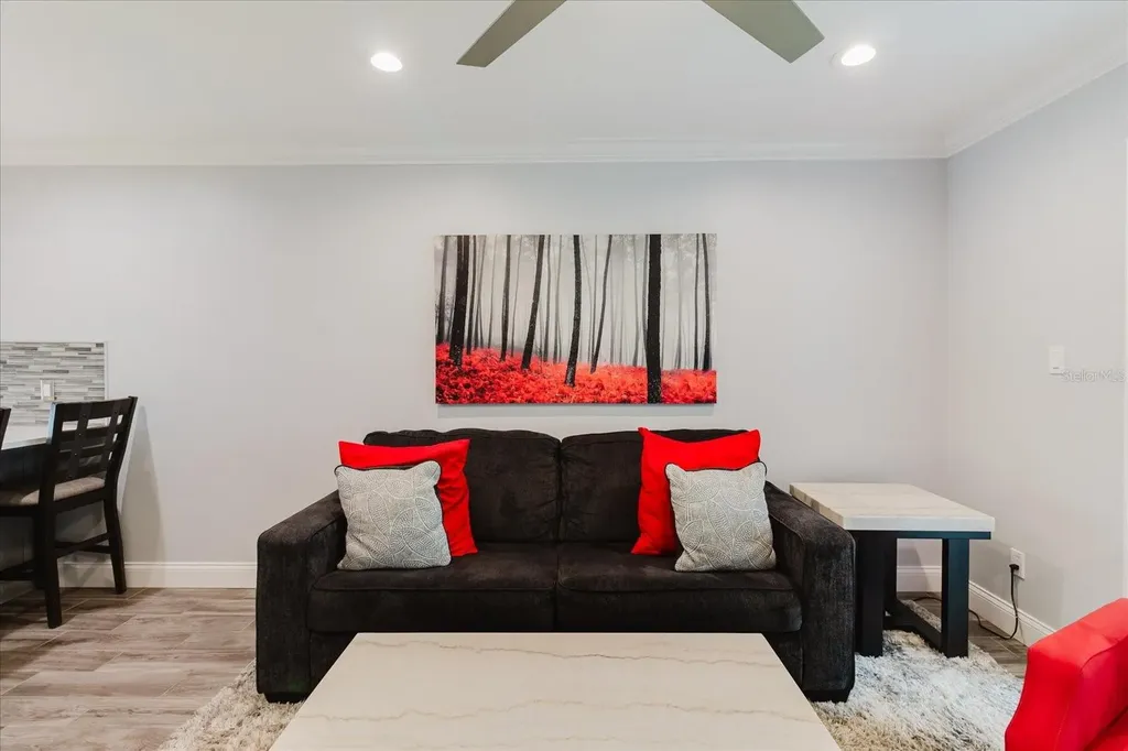 2073 Skimmer Court W Clearwater FL 33762
