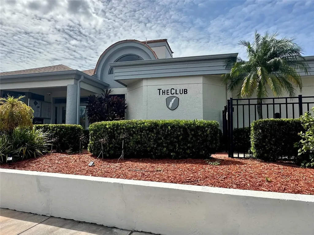 2073 Skimmer Court W Clearwater FL 33762