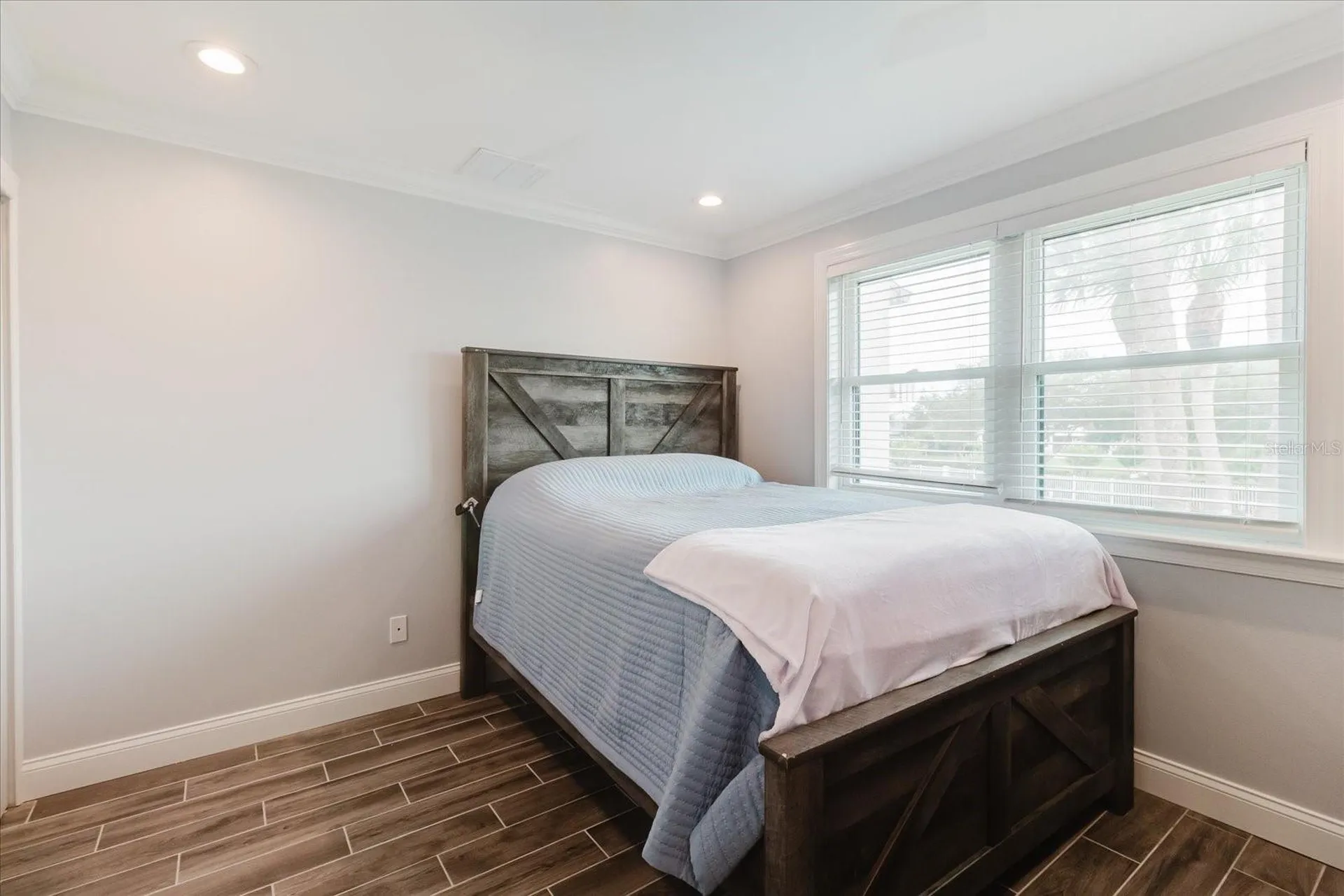 2073 Skimmer Court W Clearwater FL 33762