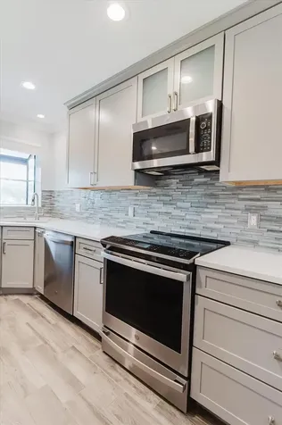 2073 Skimmer Court W Clearwater FL 33762