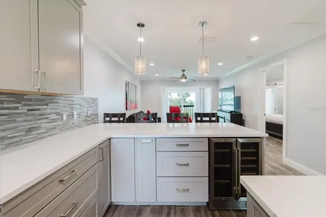 2073 Skimmer Court W Clearwater FL 33762