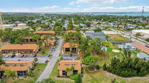 18 Quails Run Boulevard Englewood FL 34223
