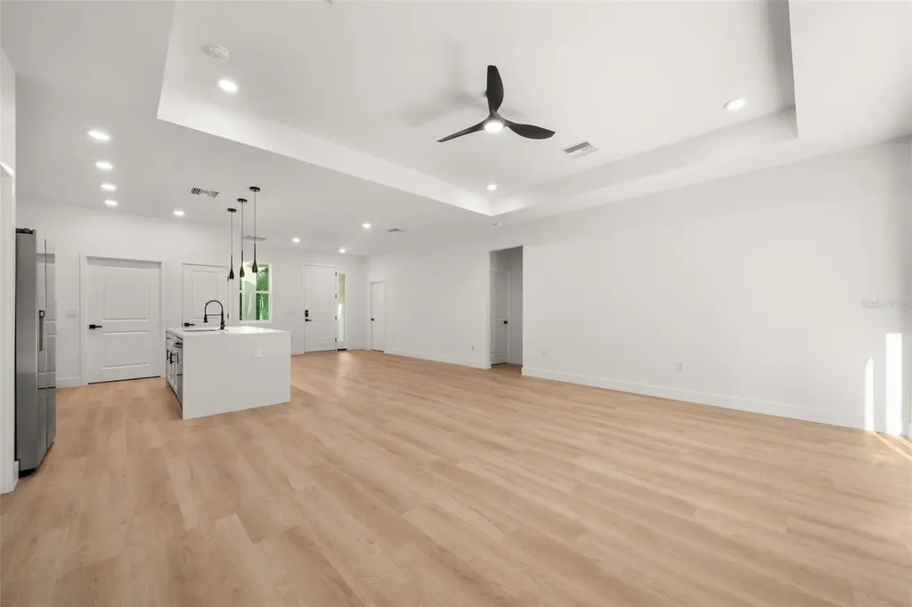 8381 Mantua Avenue Sebring FL 33872
