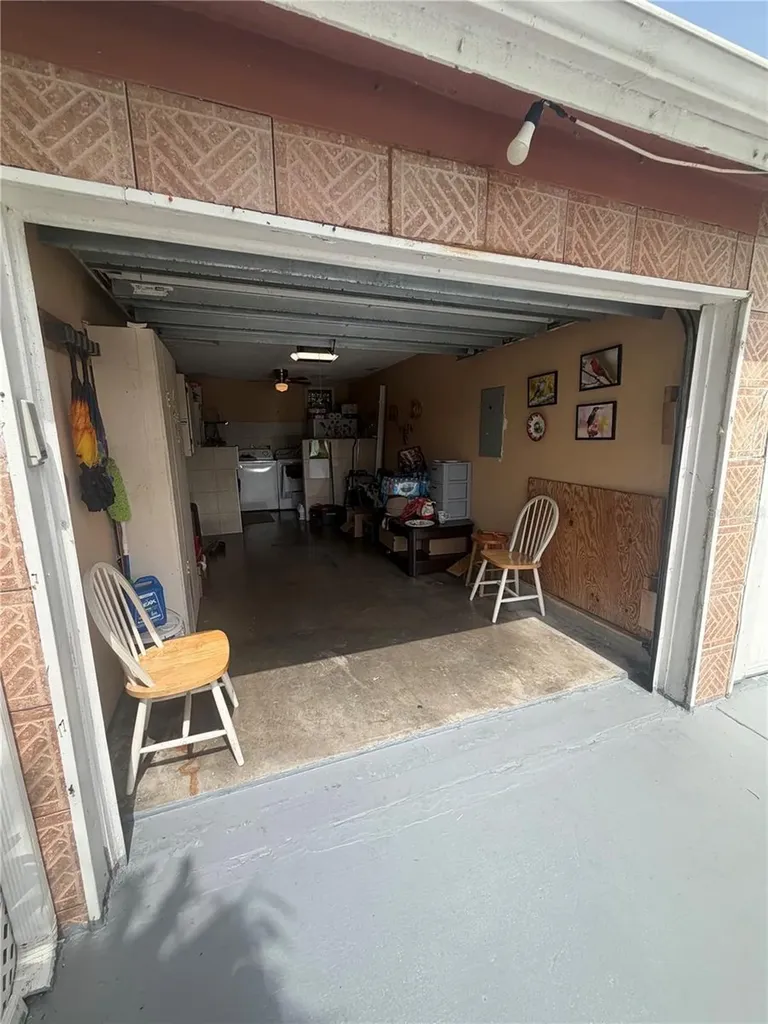 1304 Donwoods Lane Royal Palm Beach FL 33411
