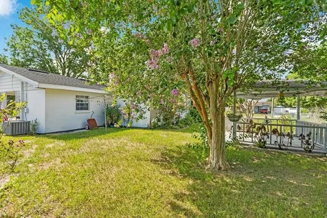 132 Anarece Avenue Auburndale FL 33823