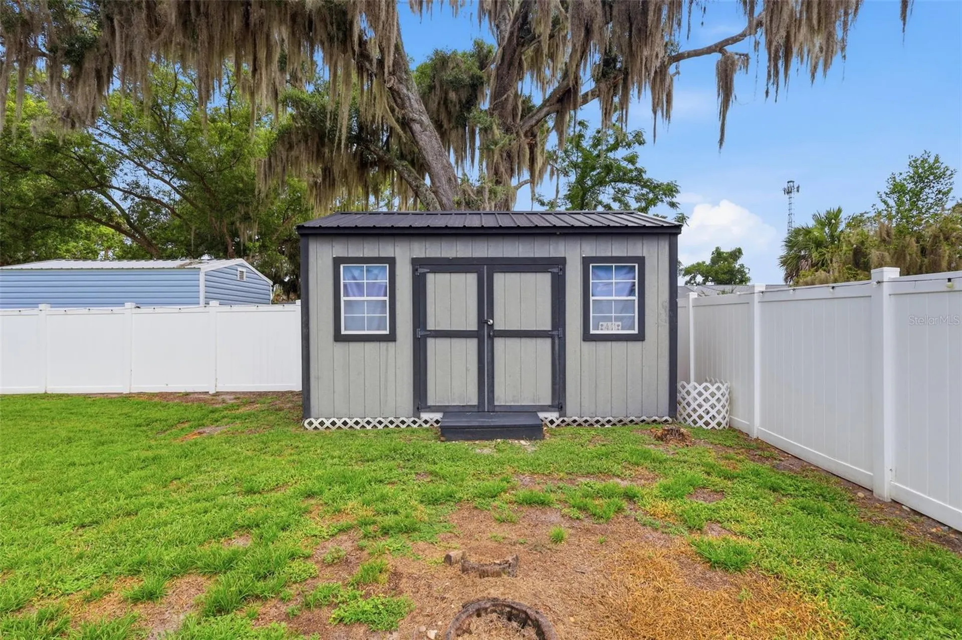 47 Davis Avenue Umatilla FL 32784