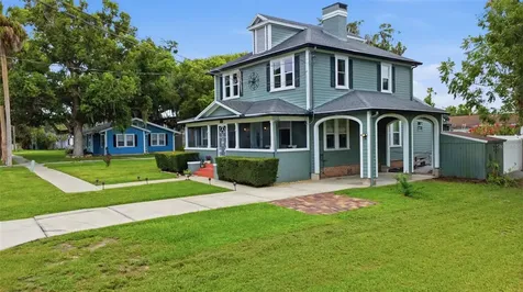 47 Davis Avenue Umatilla FL 32784