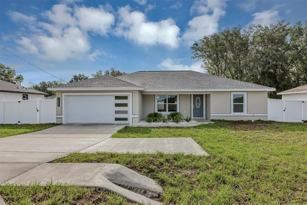 10463 SW 140th Avenue Dunnellon FL 34432
