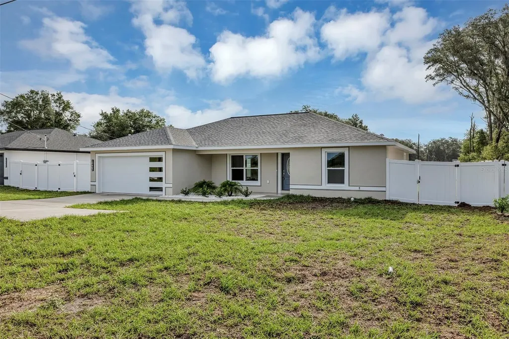 10463 SW 140th Avenue Dunnellon FL 34432