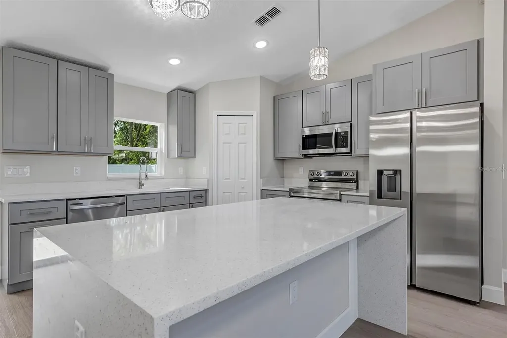 10463 SW 140th Avenue Dunnellon FL 34432