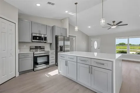 10463 SW 140th Avenue Dunnellon FL 34432