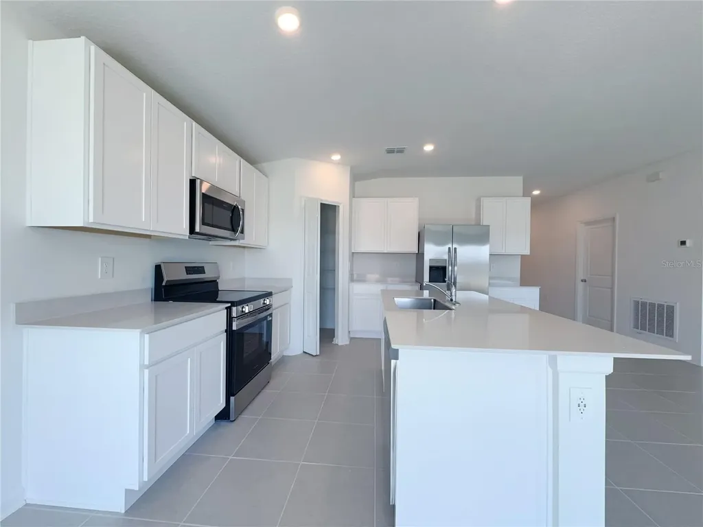 2362 Mckinley Drive Lake Wales FL 33853
