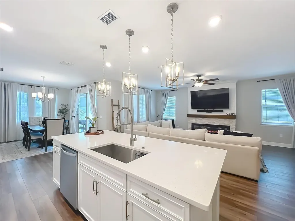2327 Bear Peak Road Minneola FL 34715