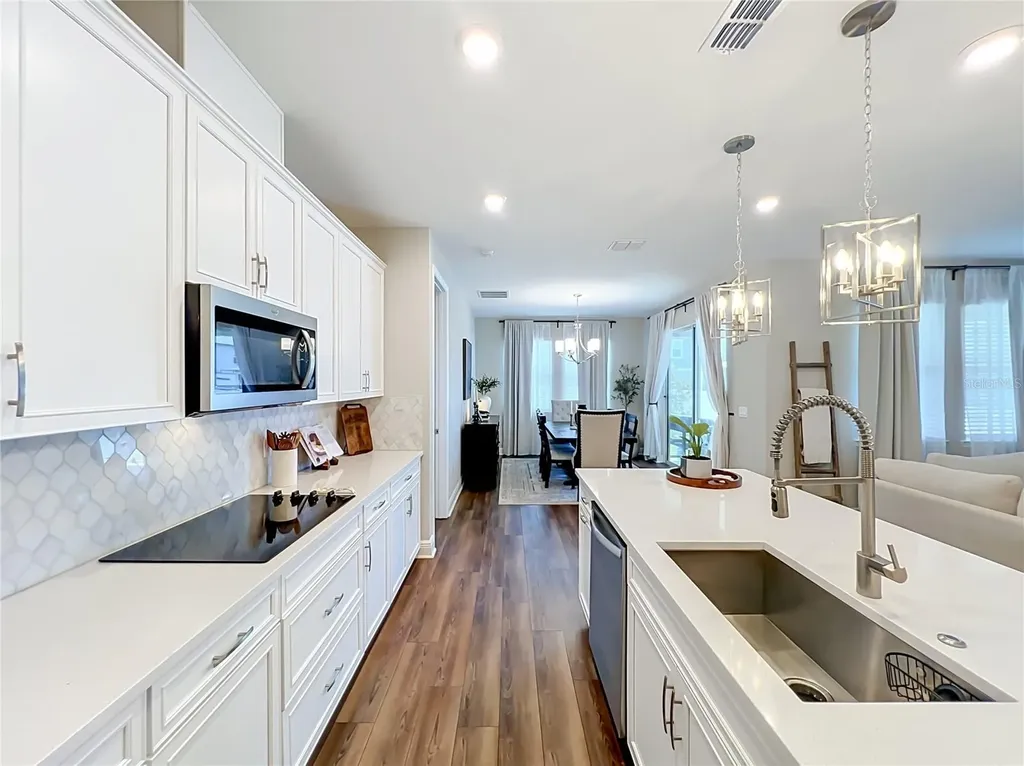 2327 Bear Peak Road Minneola FL 34715