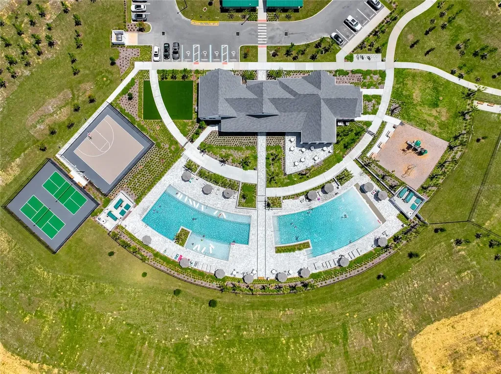 2327 Bear Peak Road Minneola FL 34715