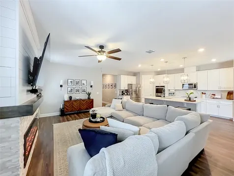 2327 Bear Peak Road Minneola FL 34715