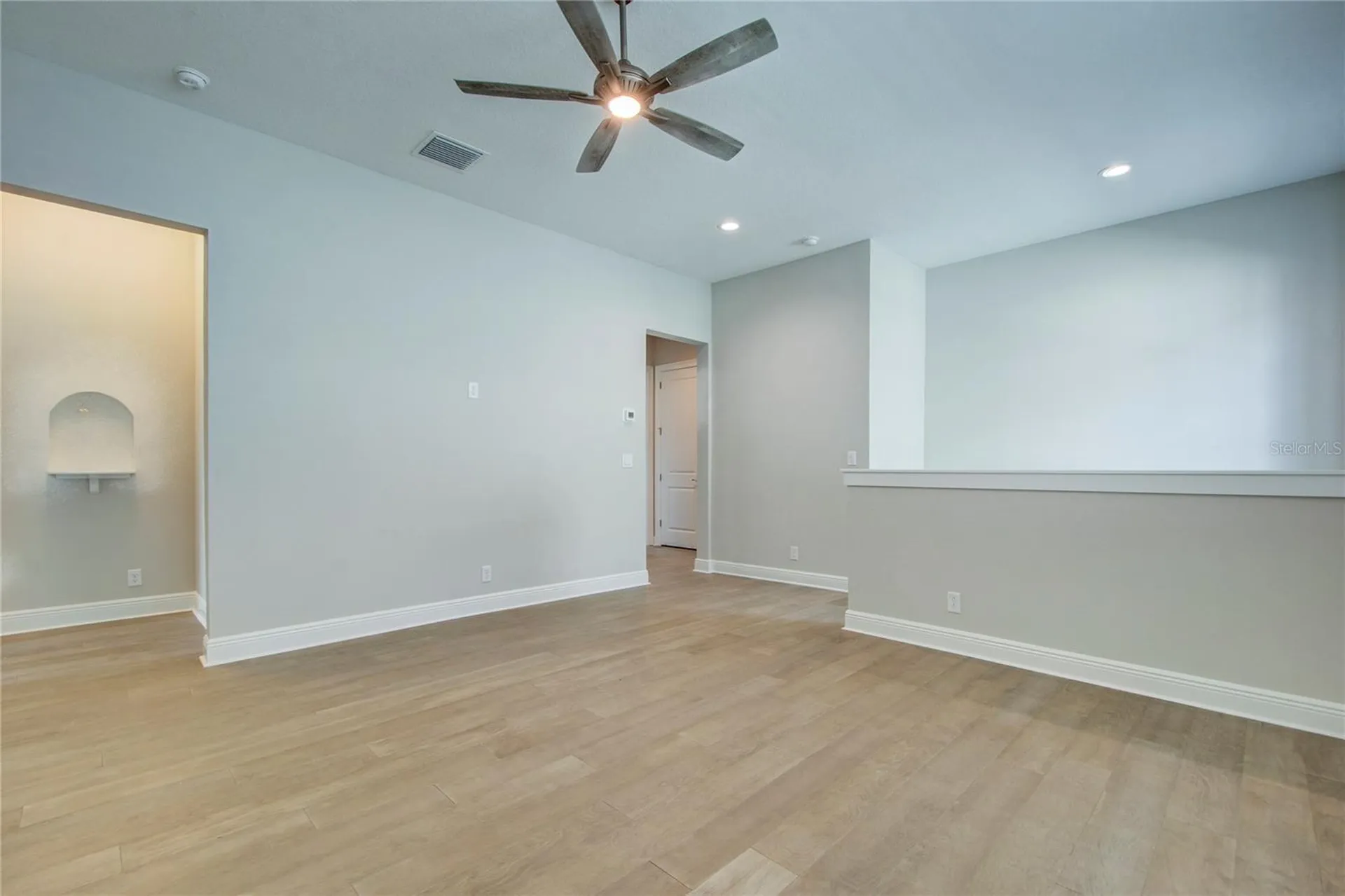 855 39th Avenue N St Petersburg FL 33703
