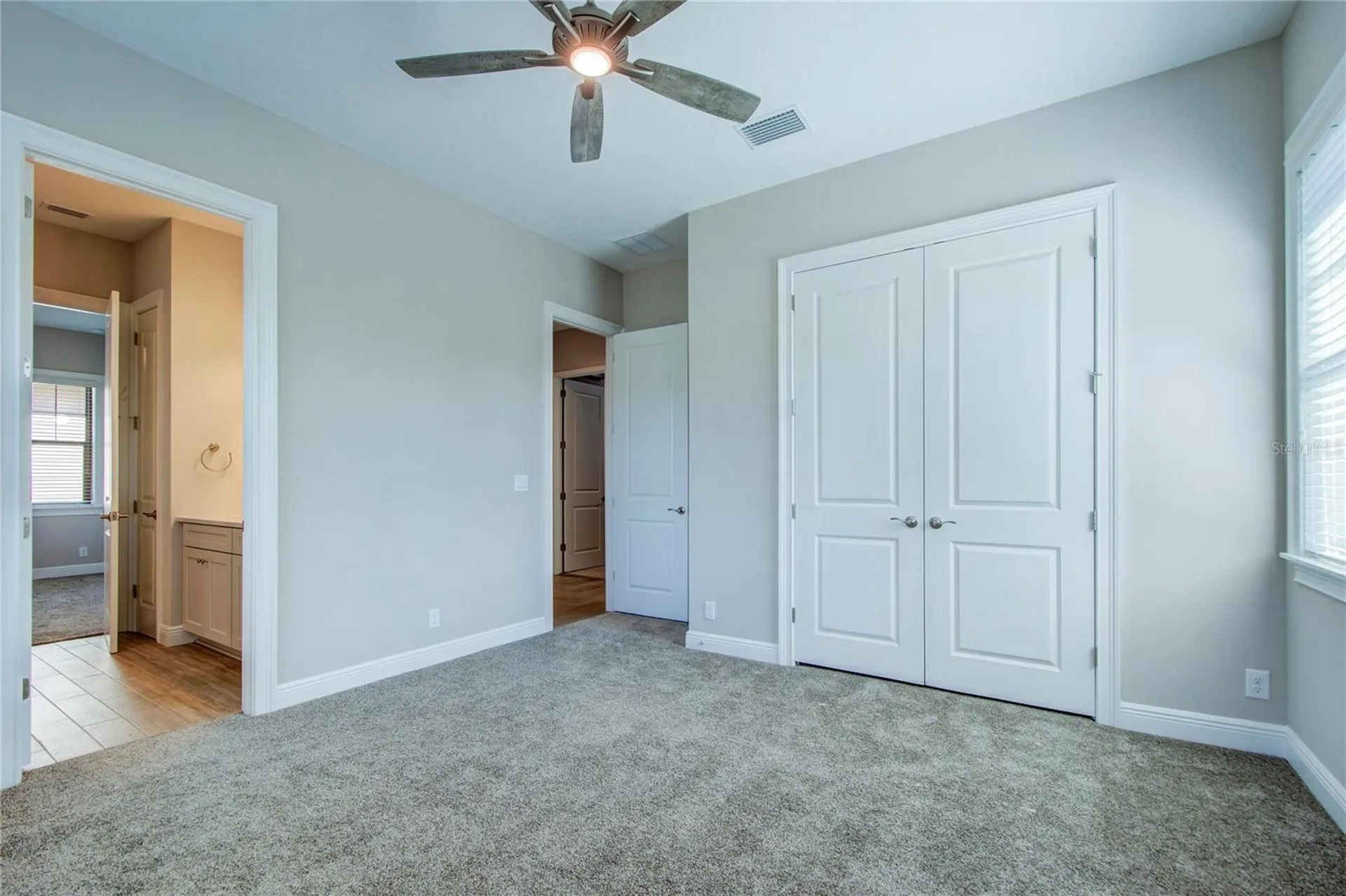855 39th Avenue N St Petersburg FL 33703