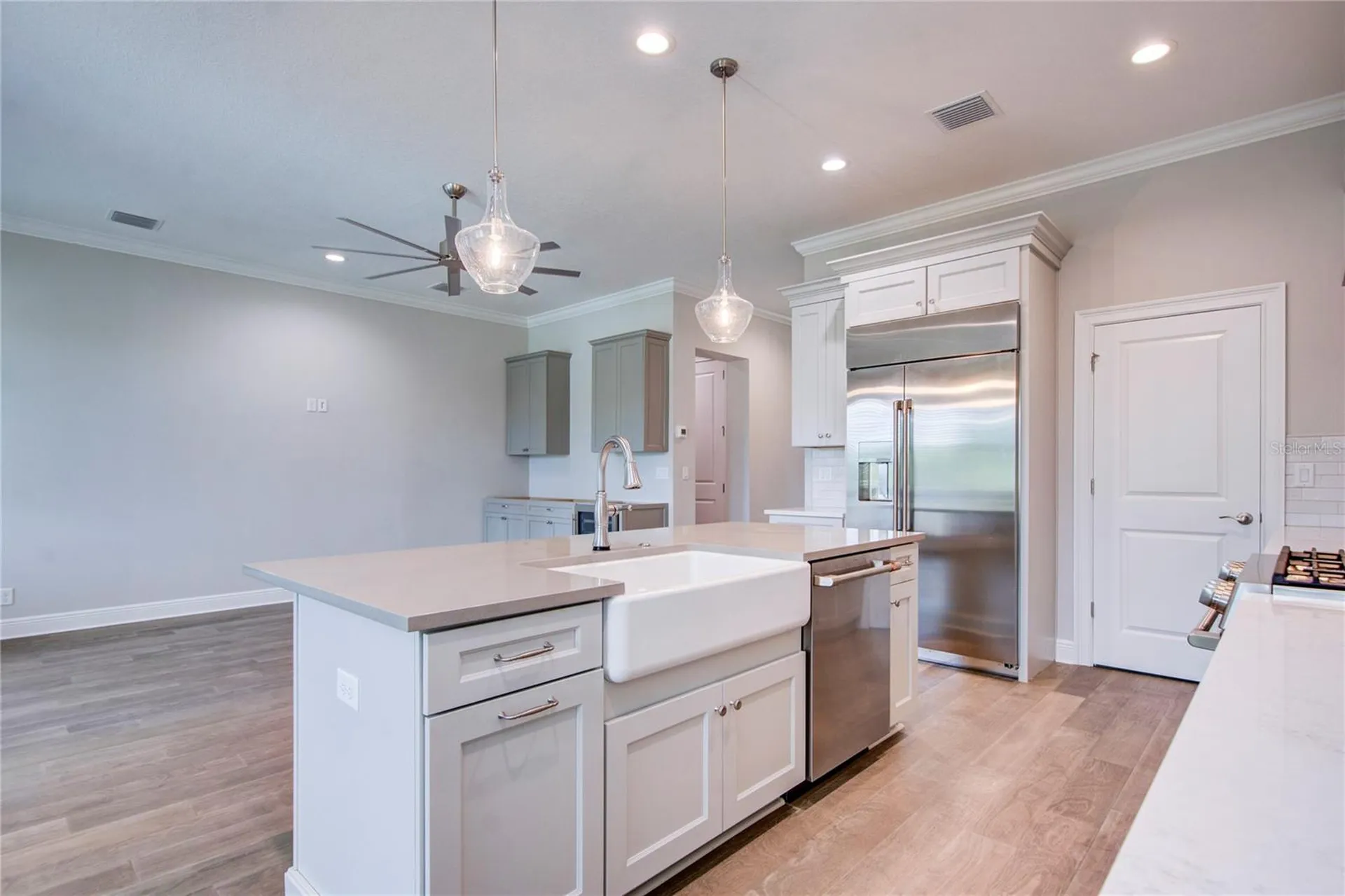 855 39th Avenue N St Petersburg FL 33703