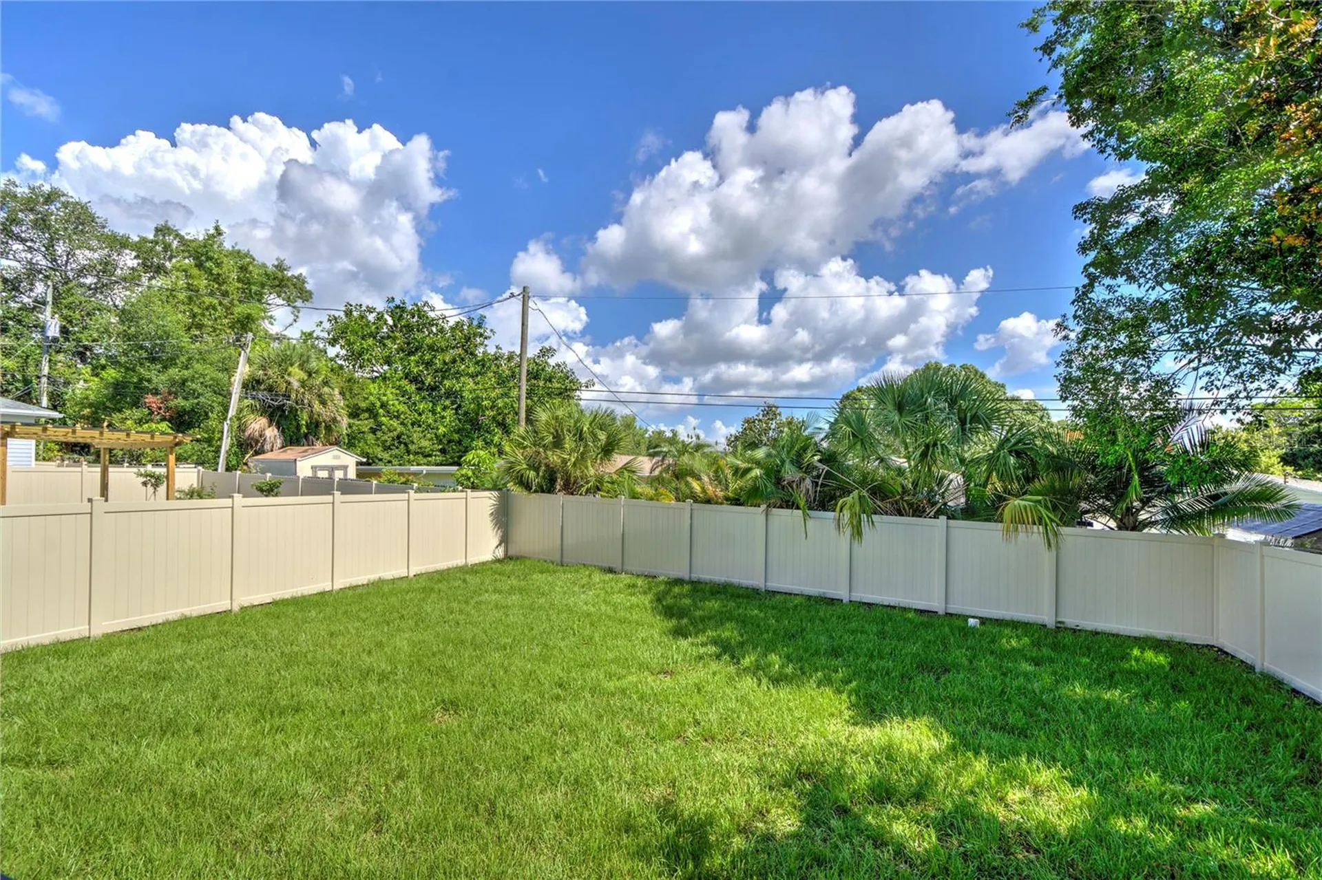 855 39th Avenue N St Petersburg FL 33703