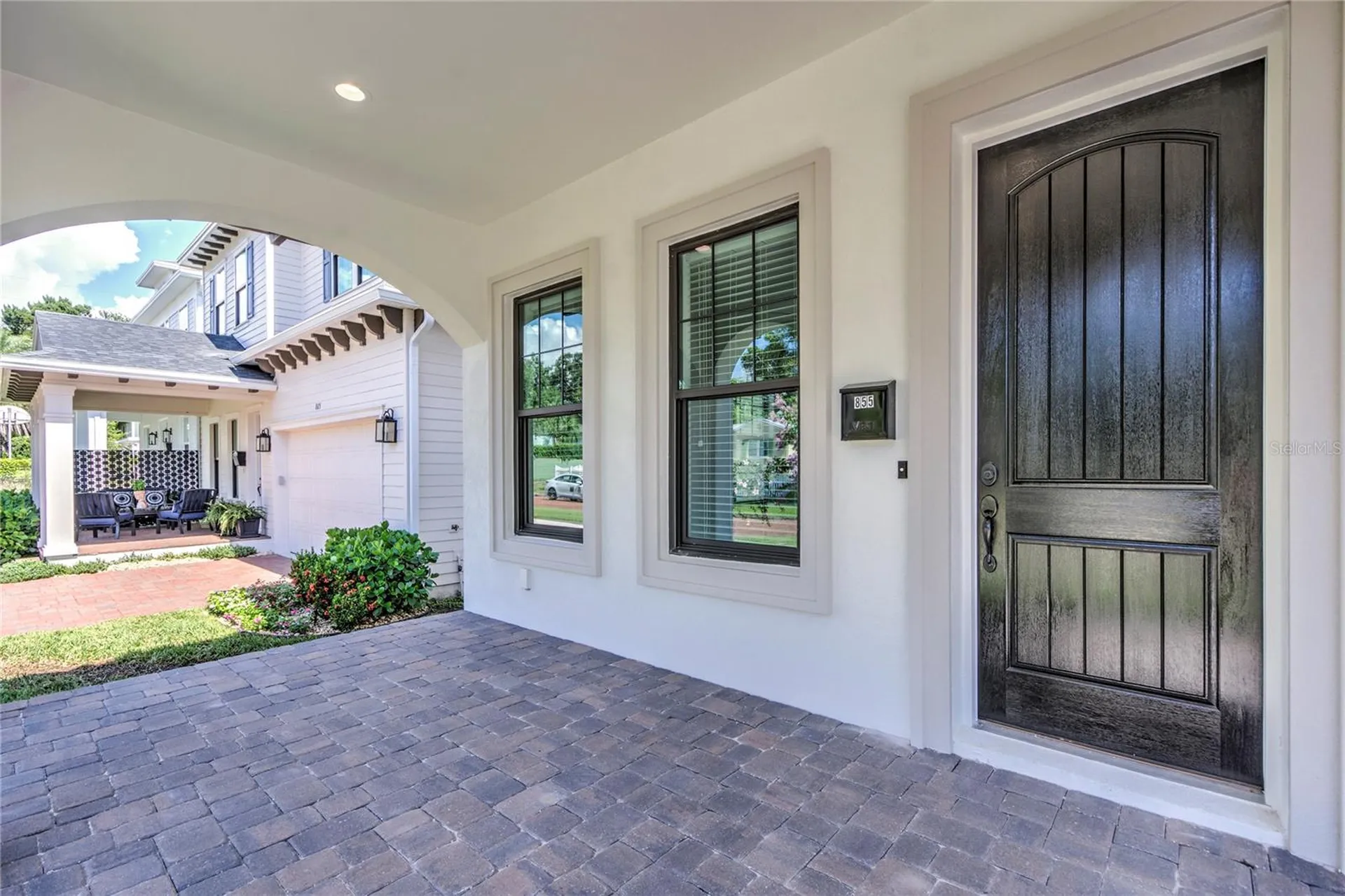 855 39th Avenue N St Petersburg FL 33703