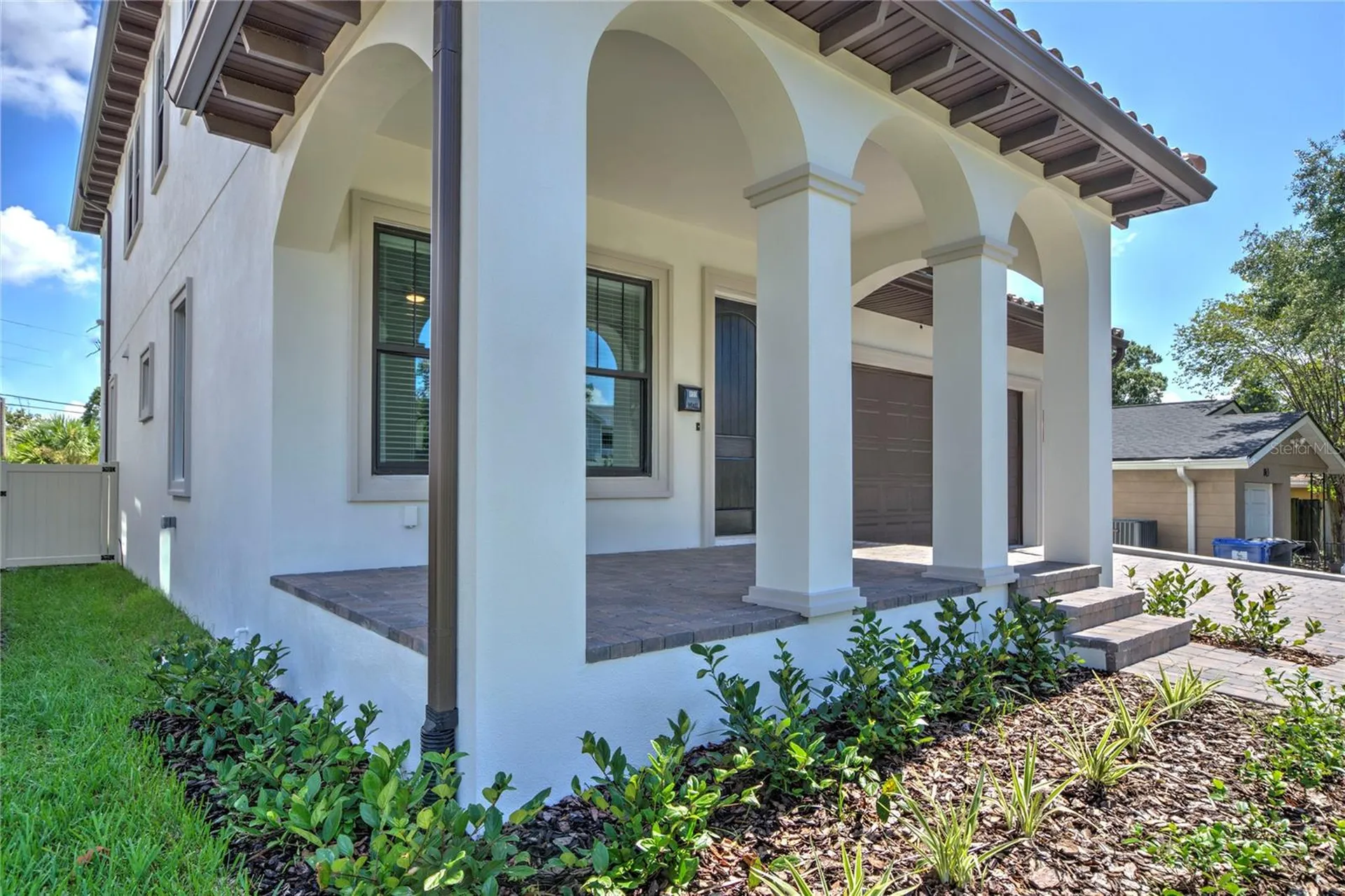 855 39th Avenue N St Petersburg FL 33703