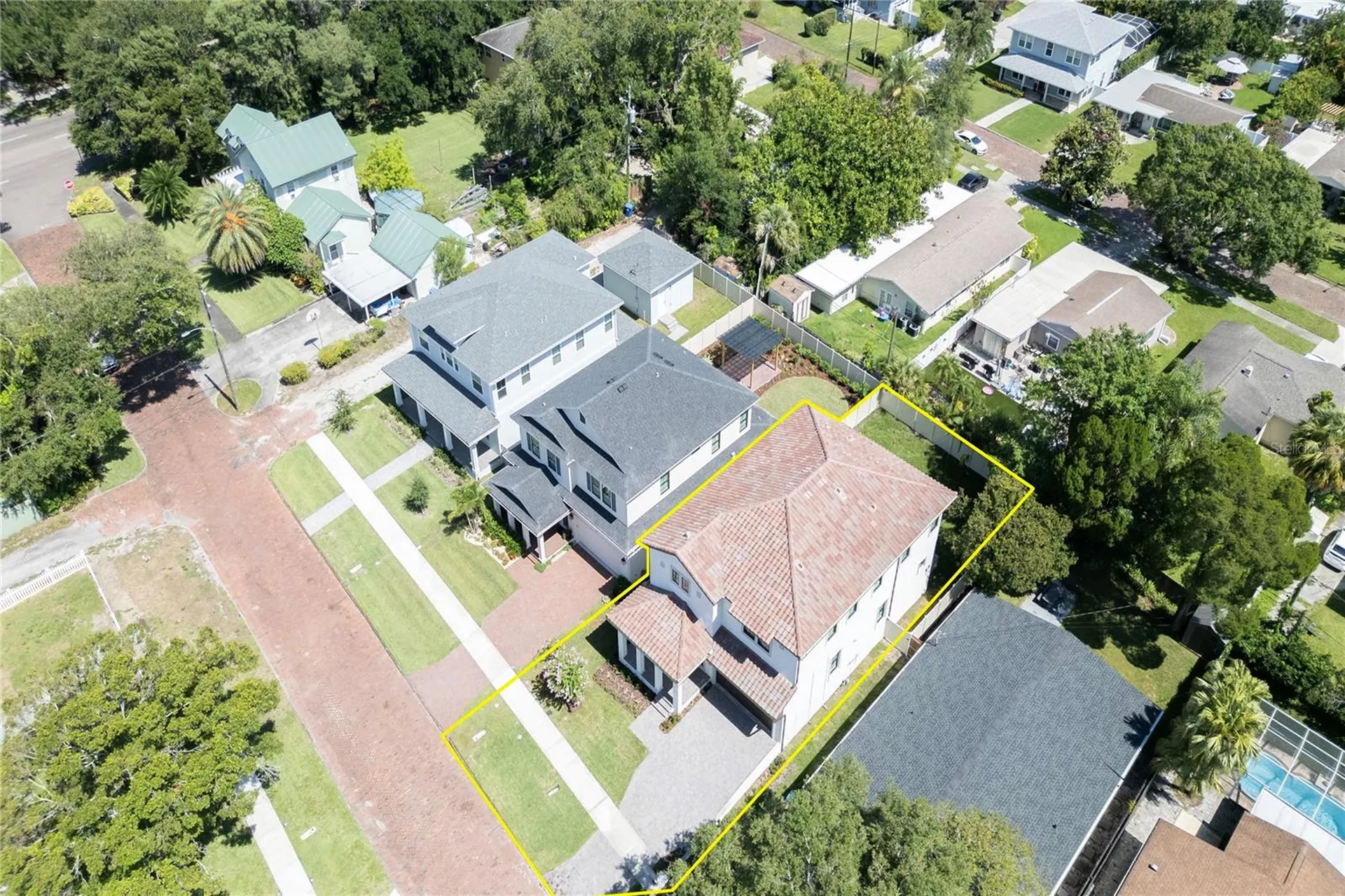 855 39th Avenue N St Petersburg FL 33703