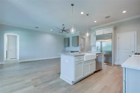 855 39th Avenue N St Petersburg FL 33703