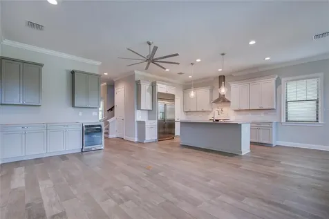 855 39th Avenue N St Petersburg FL 33703