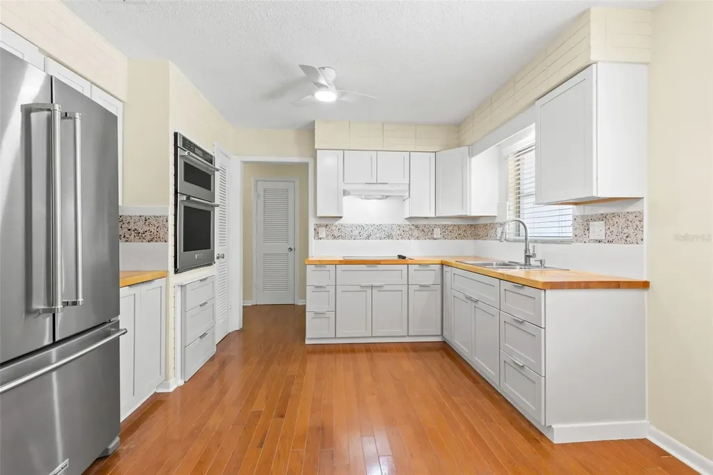 965 Santa Monica Drive Dunedin FL 34698