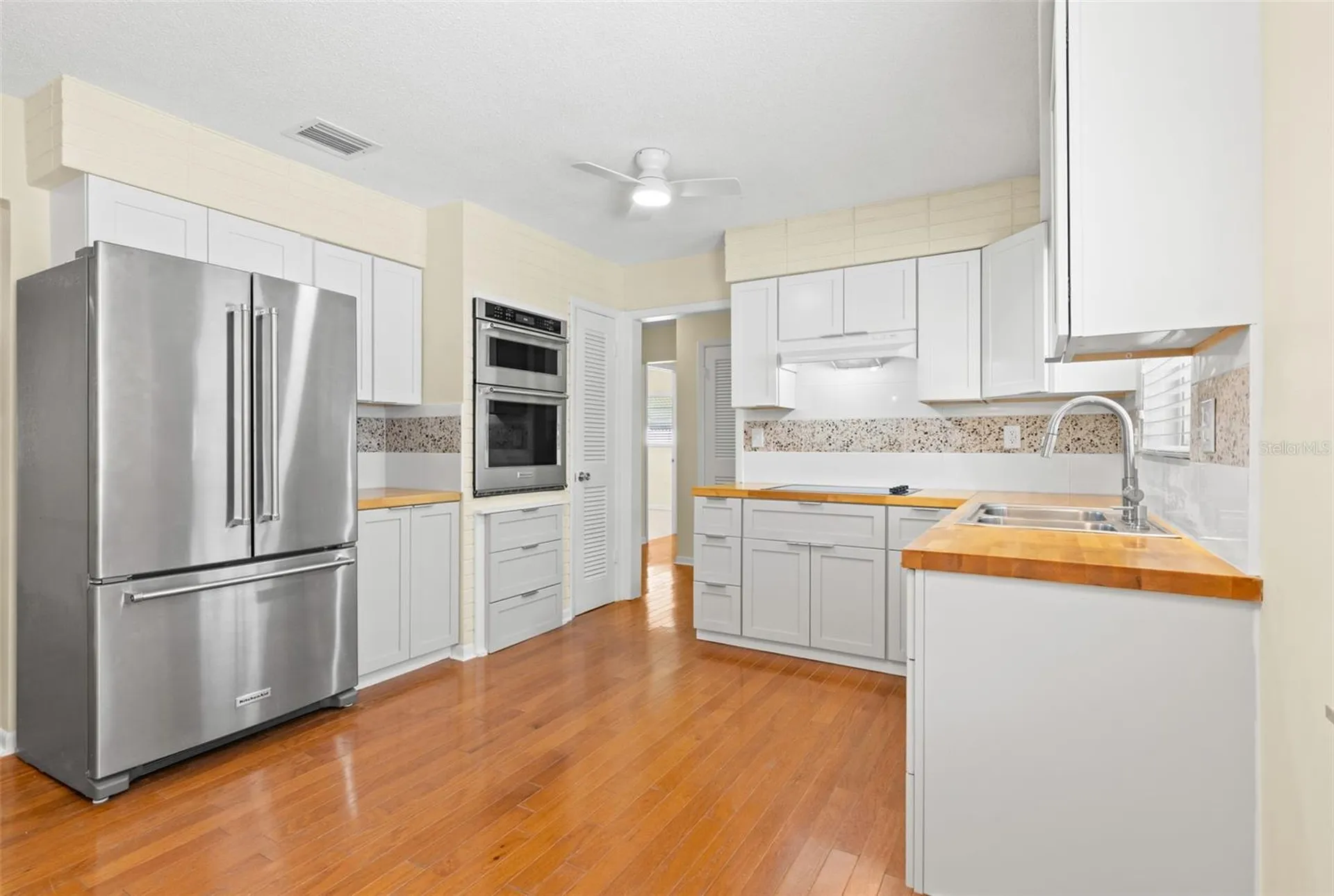 965 Santa Monica Drive Dunedin FL 34698