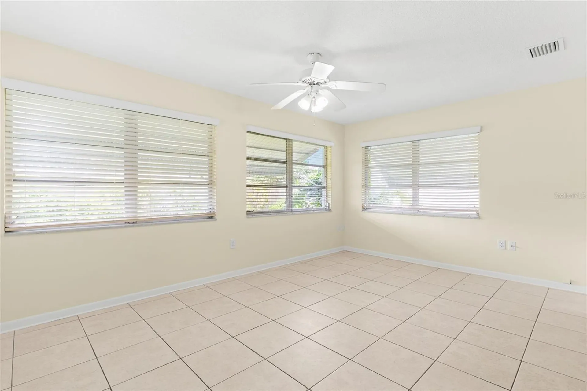 965 Santa Monica Drive Dunedin FL 34698