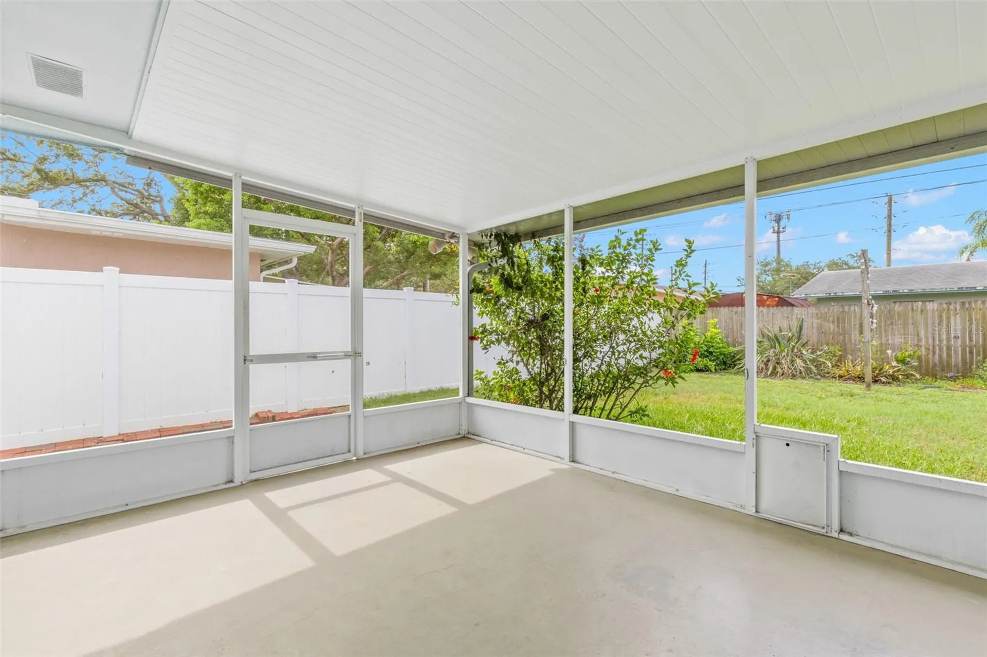 965 Santa Monica Drive Dunedin FL 34698