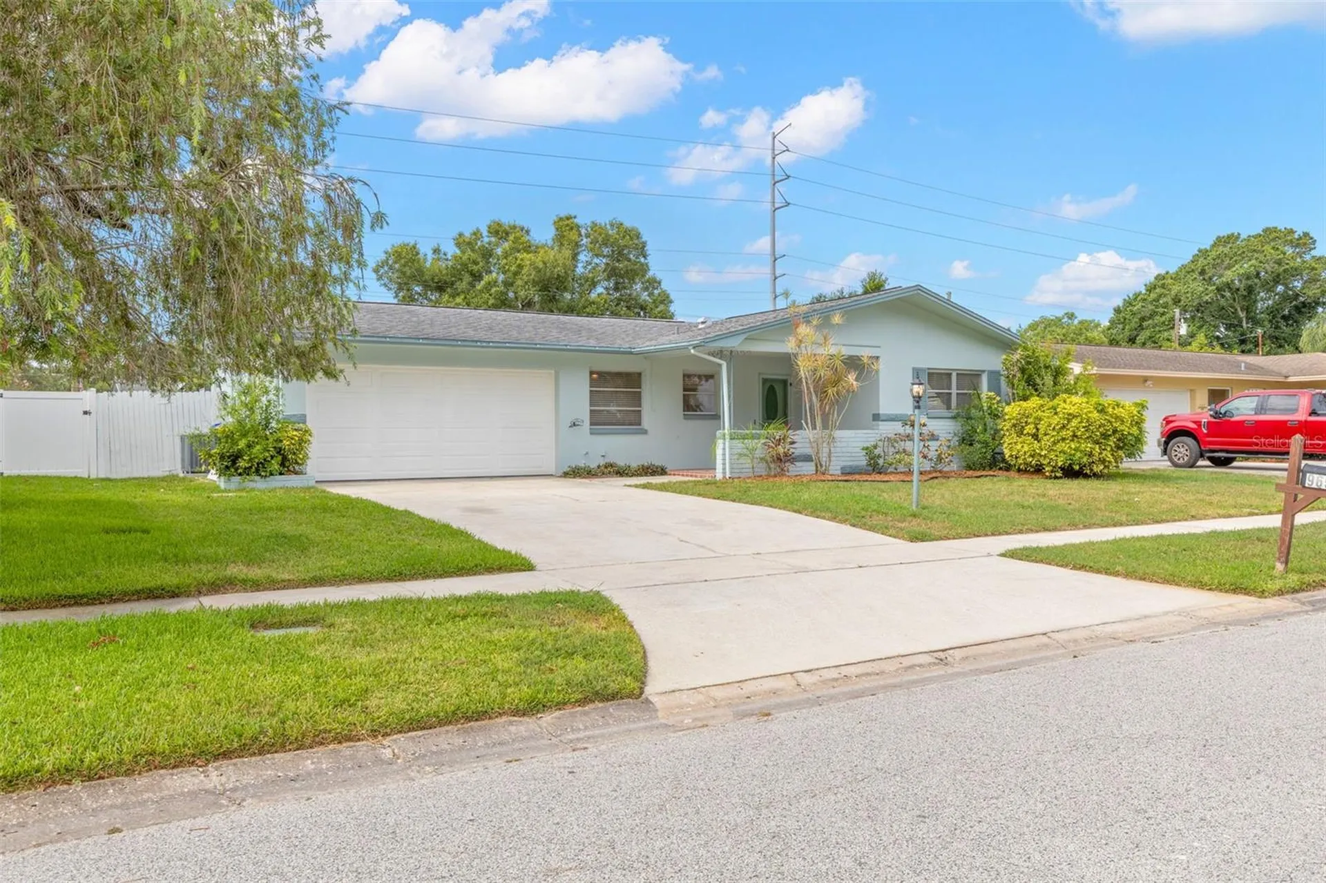 965 Santa Monica Drive Dunedin FL 34698