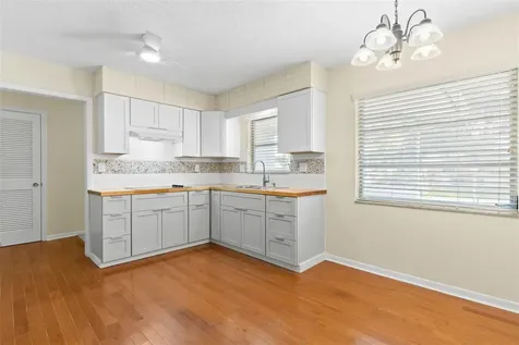 965 Santa Monica Drive Dunedin FL 34698