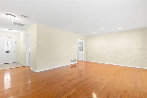 965 Santa Monica Drive Dunedin FL 34698