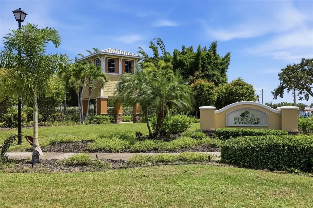 3681 Divot Lane Sarasota FL 34232
