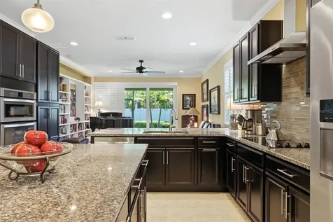 3681 Divot Lane Sarasota FL 34232